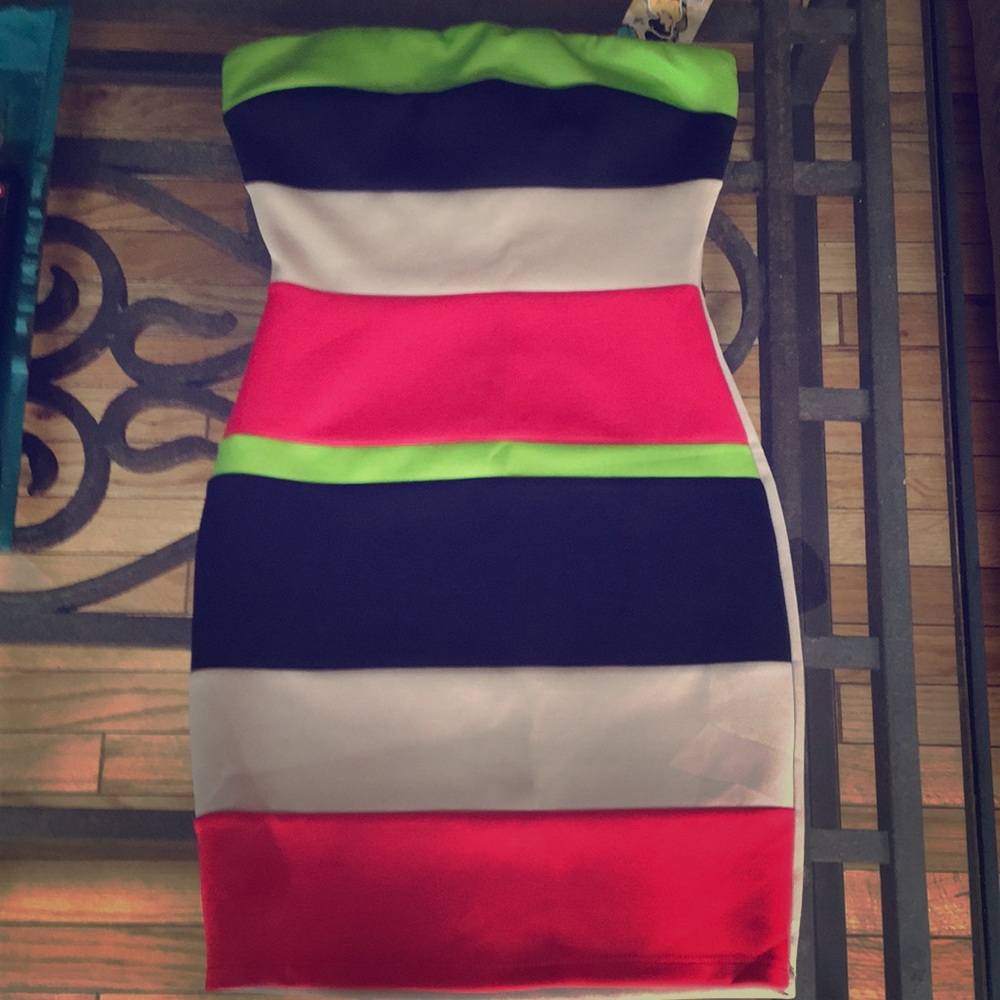 Strapless dress